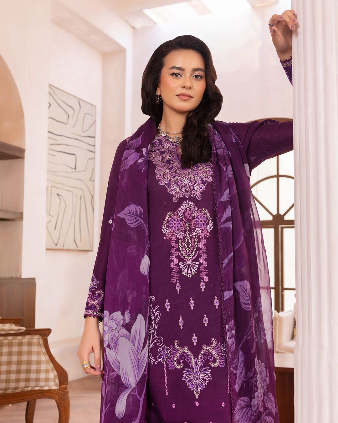 QALAMKARI EMBROIDERY - 3 PC UN-STITCHED (SHIRT TROUSER & DUPPATA)