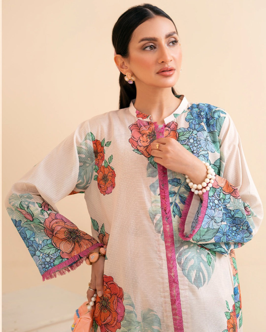 ABNOOR 2-Piece Unstitched Digital Printed Lawn Bana Dora Suit